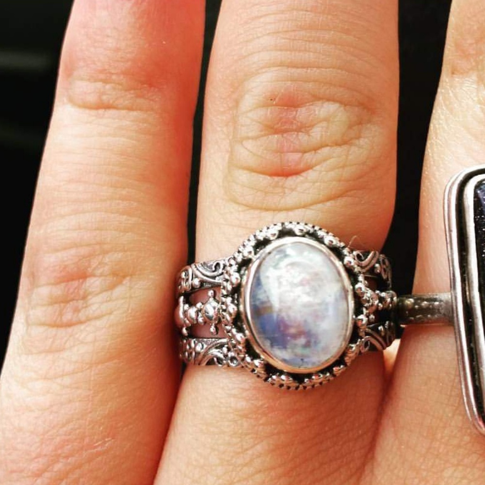 💍Moonstone sterling silver ring